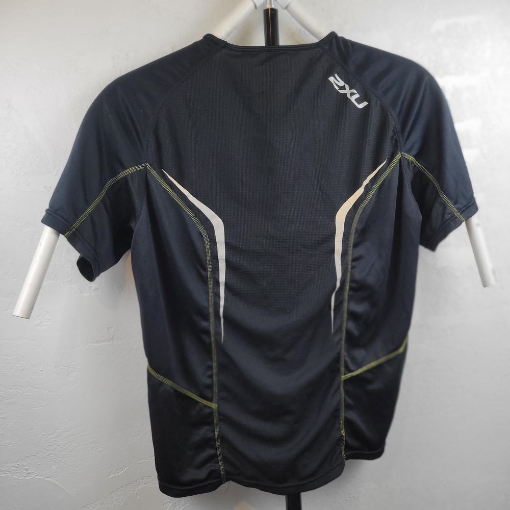 2XU Men's Compression Black Yellow Stitching Athletic T-Shirt Size Large - Picture 3 of 8